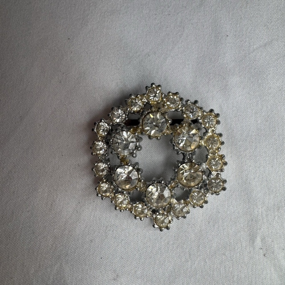 Vintage Art Deco Rhinestone Brooch Silver Tone